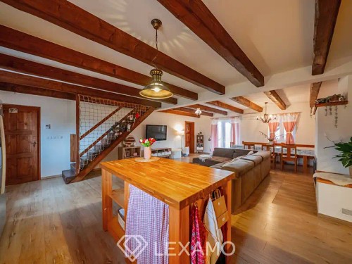 Prodej domu 306 m², pozemek 464 m²
