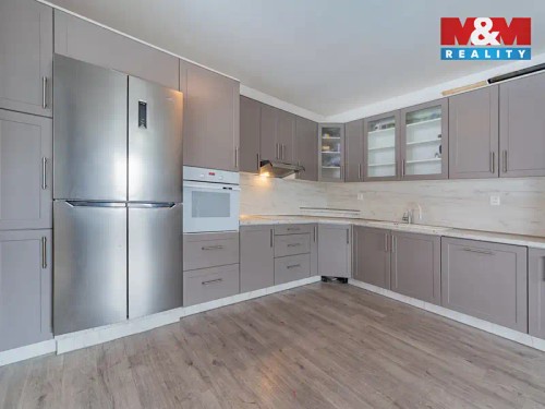 Prodej domu 127 m², pozemek 1194 m²