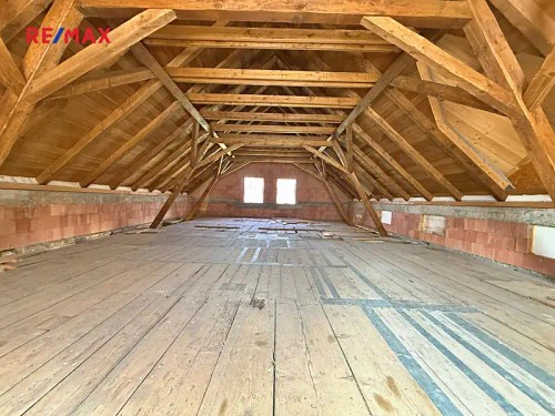 Prodej domu 415 m², pozemek 5925 m²