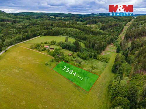 Prodej stavebního pozemku 2584 m²