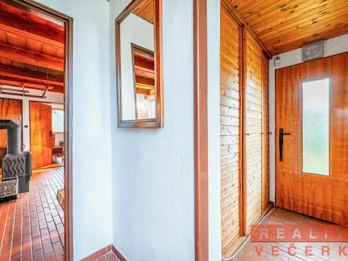 Prodej chaty 114 m², pozemek 824 m²