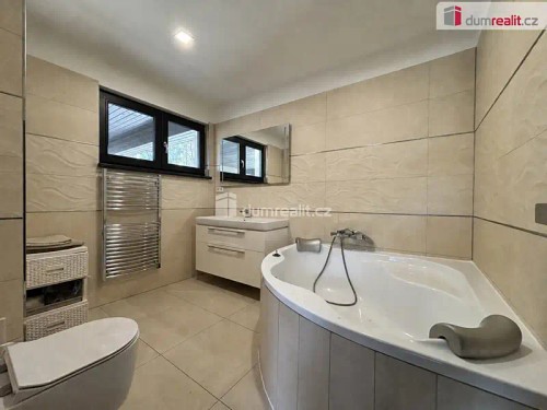 Prodej domu 90 m², pozemek 951 m²