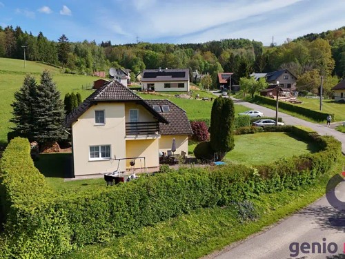 Prodej chalupy 110 m², pozemek 869 m²