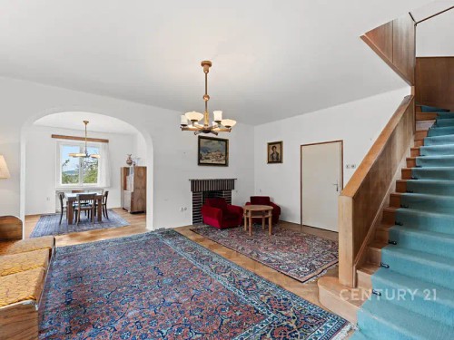 Prodej vily 216 m², pozemek 660 m²
