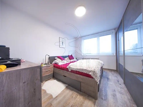 Prodej bytu 3+1 76 m²