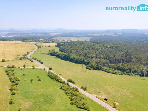 Prodej stavebního pozemku 1374 m²