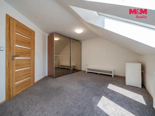 Prodej domu 170 m², pozemek 1928 m²