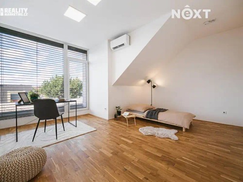 Prodej domu 382 m², pozemek 850 m²