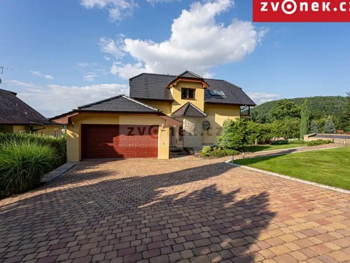 Prodej vily 540 m², pozemek 1700 m²