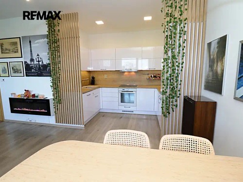 Prodej bytu 4+kk 132 m²