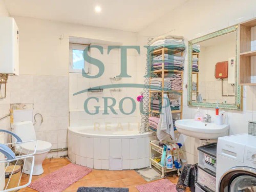 Prodej domu 300 m², pozemek 227 m²