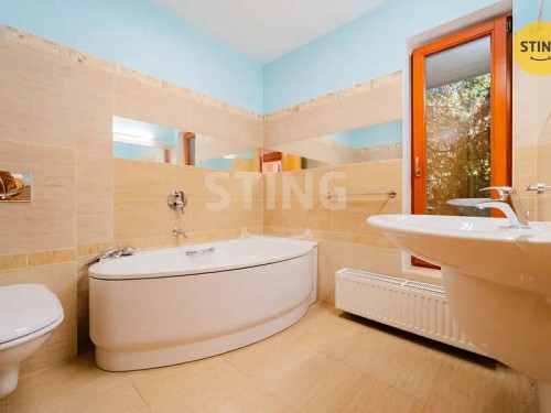 Prodej domu 270 m², pozemek 554 m²