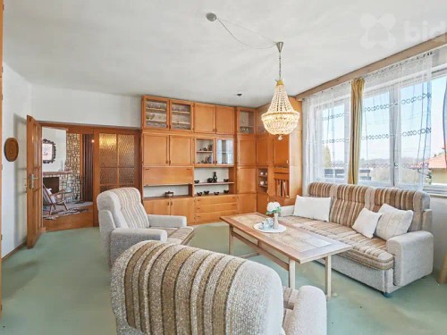 Prodej domu 220 m², pozemek 1307 m²