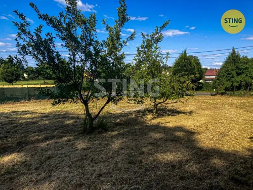 Prodej stavebního pozemku 836 m²