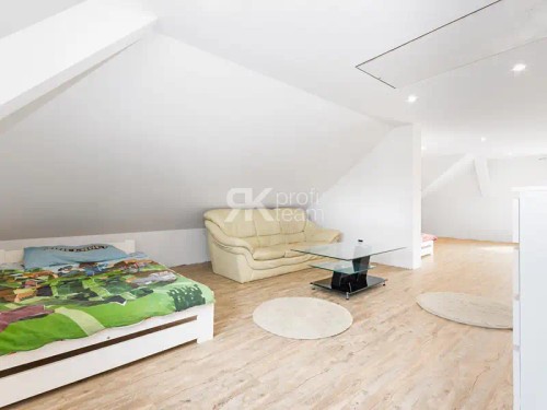 Prodej domu 120 m², pozemek 1076 m²