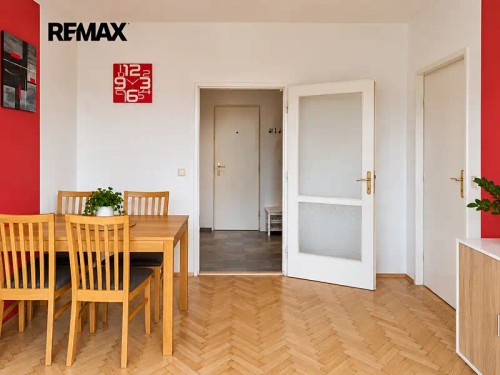 Prodej bytu 2+1 56 m²