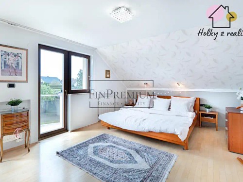 Prodej domu 354 m², pozemek 899 m²