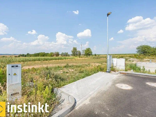 Prodej stavebního pozemku 1044 m²