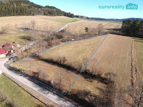 Prodej stavebního pozemku 4553 m²