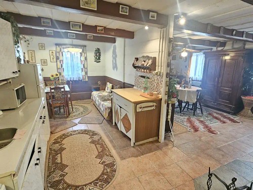 Prodej domu 350 m², pozemek 2537 m²