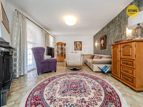 Prodej domu 249 m², pozemek 2385 m²
