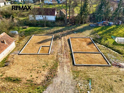 Prodej stavebního pozemku 969 m²