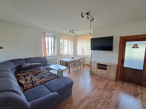 Prodej domu 180 m², pozemek 1544 m²