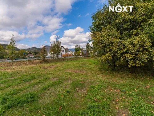 Prodej stavebního pozemku 1055 m²