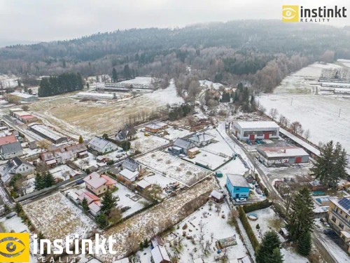 Prodej stavebního pozemku 1000 m²