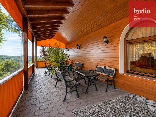 Prodej chalupy 820 m², pozemek 24962 m²