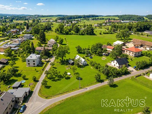 Prodej stavebního pozemku 969 m²