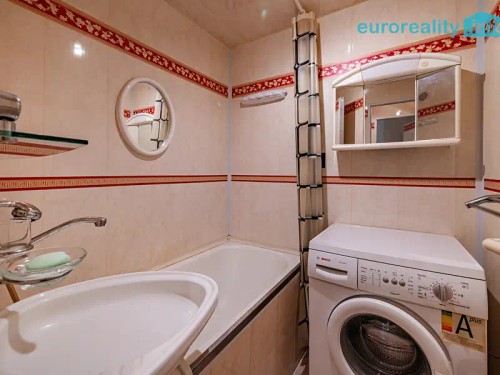 Prodej bytu 2+1 64 m²