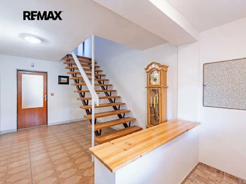 Prodej domu 248 m², pozemek 724 m²