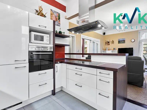 Prodej bytu 4+kk 109 m²