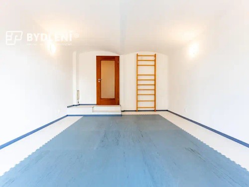 Prodej domu 382 m², pozemek 747 m²