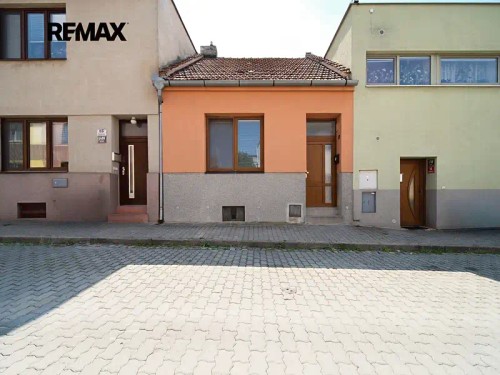 Prodej domu 80 m², pozemek 93 m²