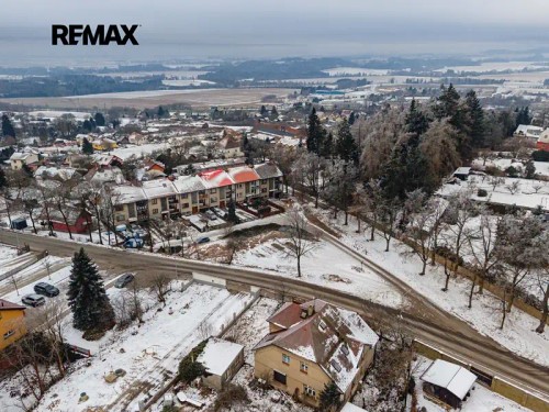Prodej stavebního pozemku 806 m²