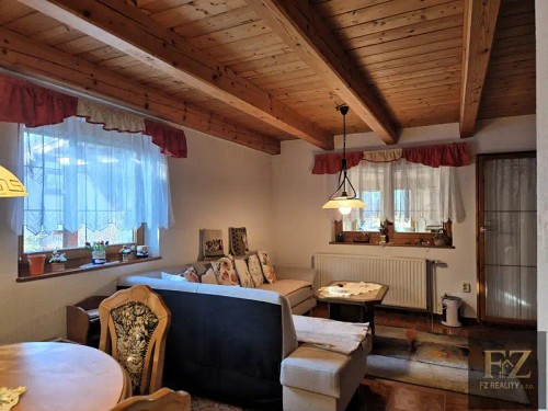 Prodej domu 400 m², pozemek 934 m²