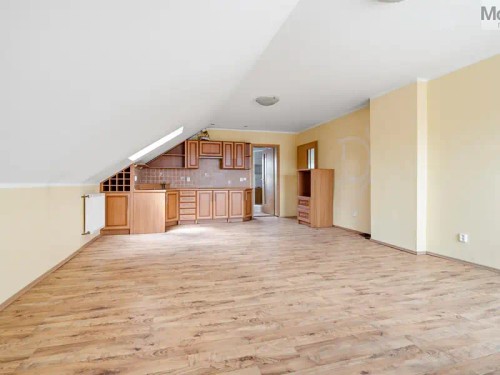 Prodej domu 210 m², pozemek 499 m²