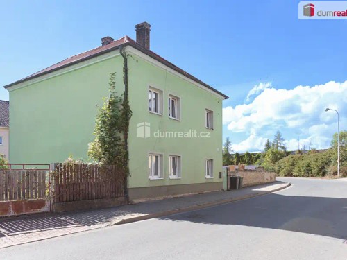Prodej domu 360 m², pozemek 657 m²