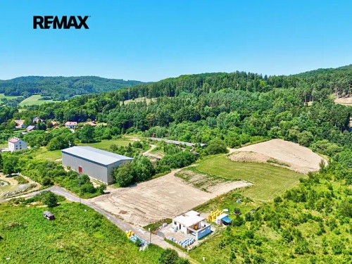 Prodej stavebního pozemku 1254 m²