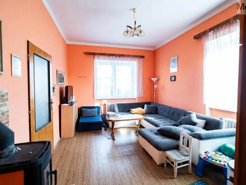 Prodej domu 384 m², pozemek 898 m²