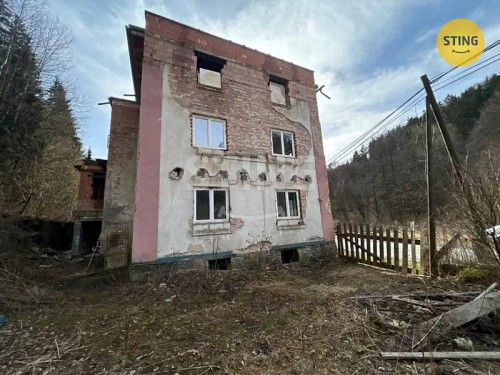 Prodej domu 700 m², pozemek 1187 m²