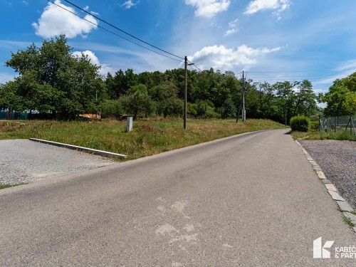 Prodej stavebního pozemku 842 m²