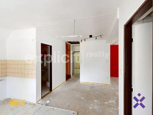 Prodej domu 322 m², pozemek 1048 m²