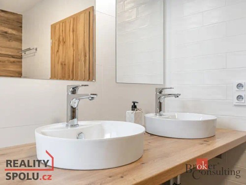 Prodej domu 290 m², pozemek 466 m²