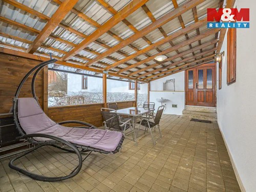 Prodej domu 230 m², pozemek 4910 m²