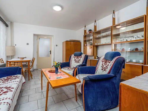 Prodej domu 365 m², pozemek 640 m²