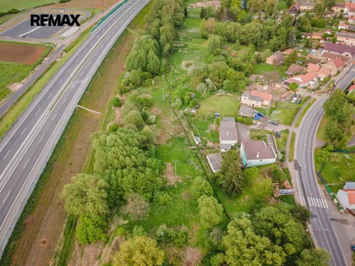 Prodej stavebního pozemku 2104 m²