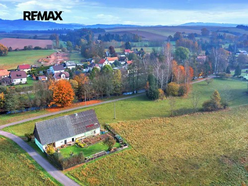 Prodej stavebního pozemku 5048 m²